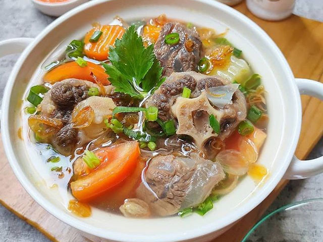SOP BUNTUT