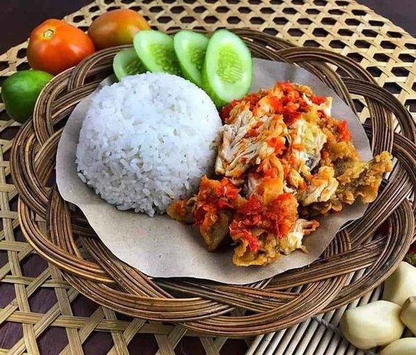 Nasi Ayam Paket